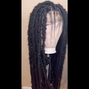 Extended length distressed loc wig